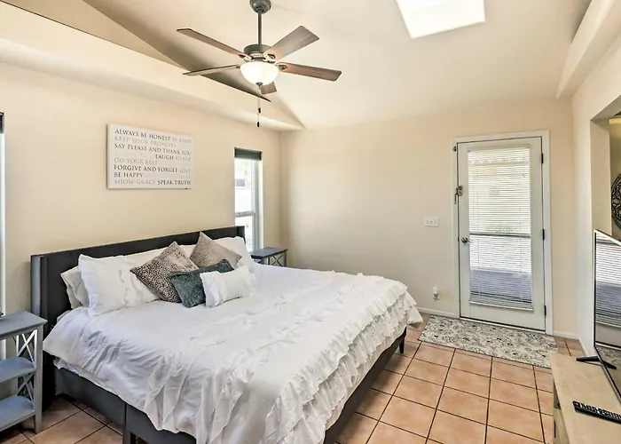 Holiday home 3 Mi To Marina: Havasu W/ Heated Pool Lake Havasu City