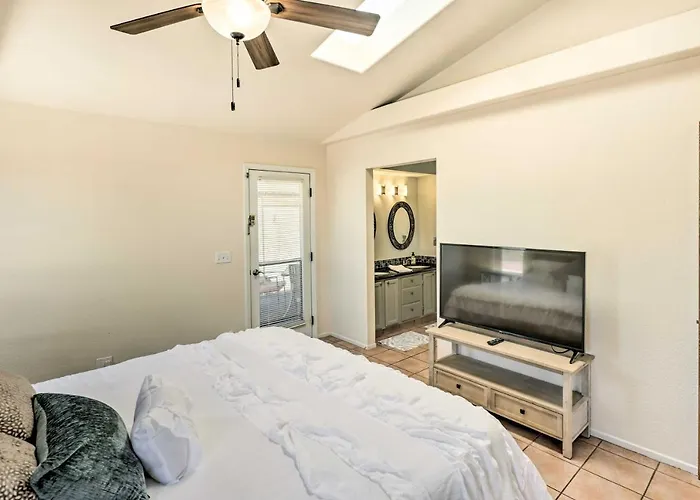 3 Mi To Marina: Havasu W/ Heated Pool Holiday home