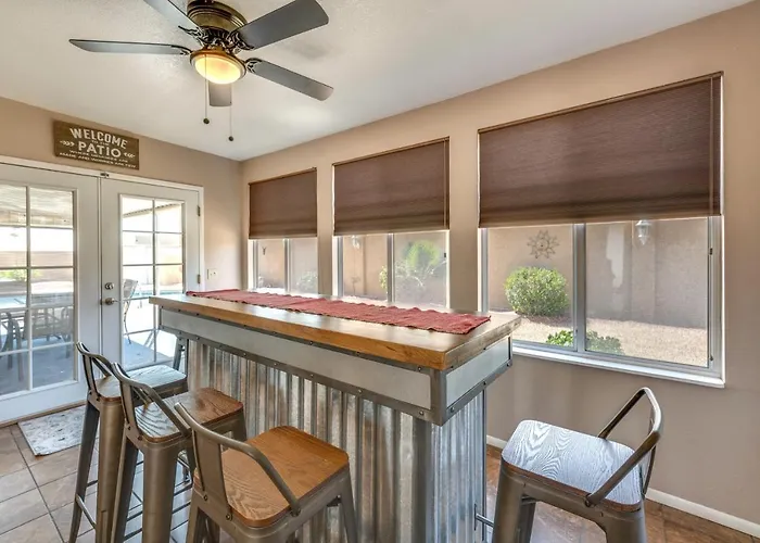 Holiday home 3 Mi To Marina: Havasu W/ Heated Pool *