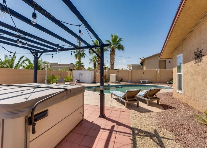 3 Mi To Marina: Havasu W/ Heated Pool Holiday home *